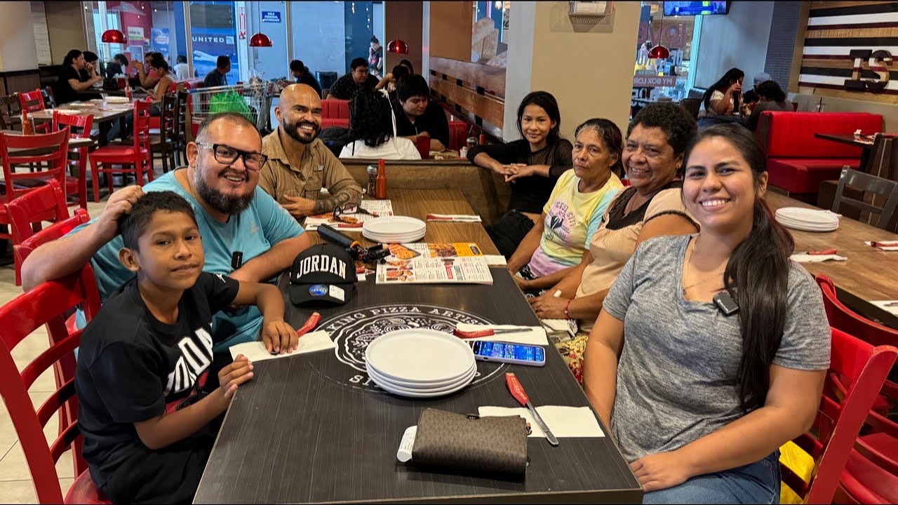 Almorzando con los NIÑOS DESCALZOS. ❤️