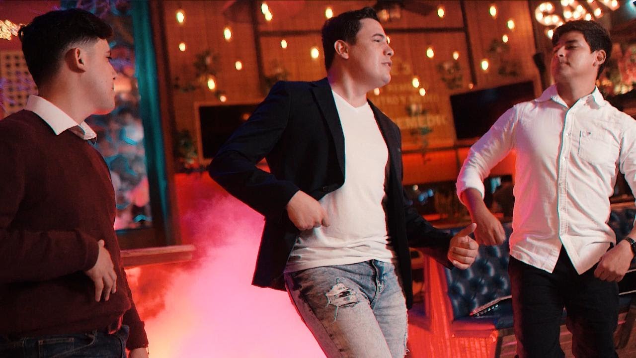 Grupo Respaldo - A Solo Un Paso (Video Musical)