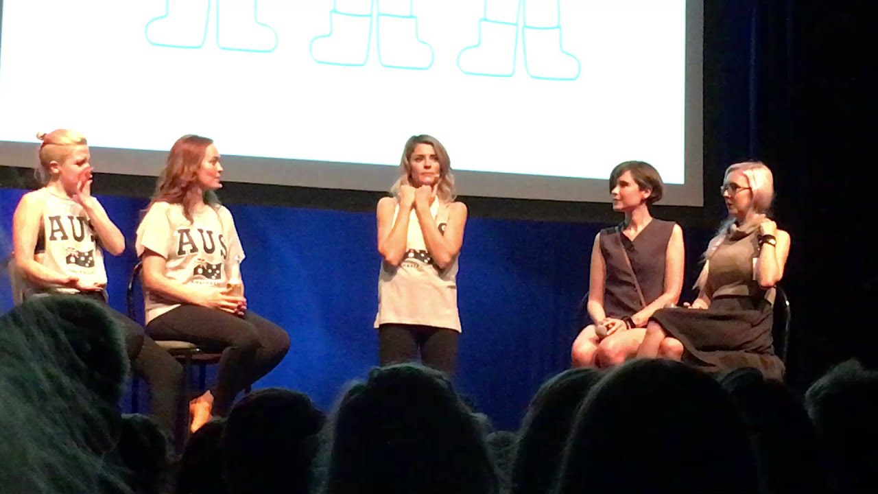 #NoFilterShow Brisbane - Elsa vs StickItEnyas