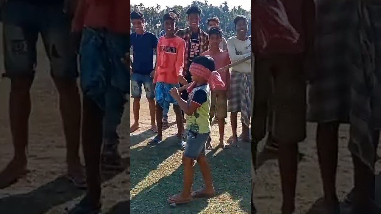Tekeli Bhanga Khel (Smashing the pot)