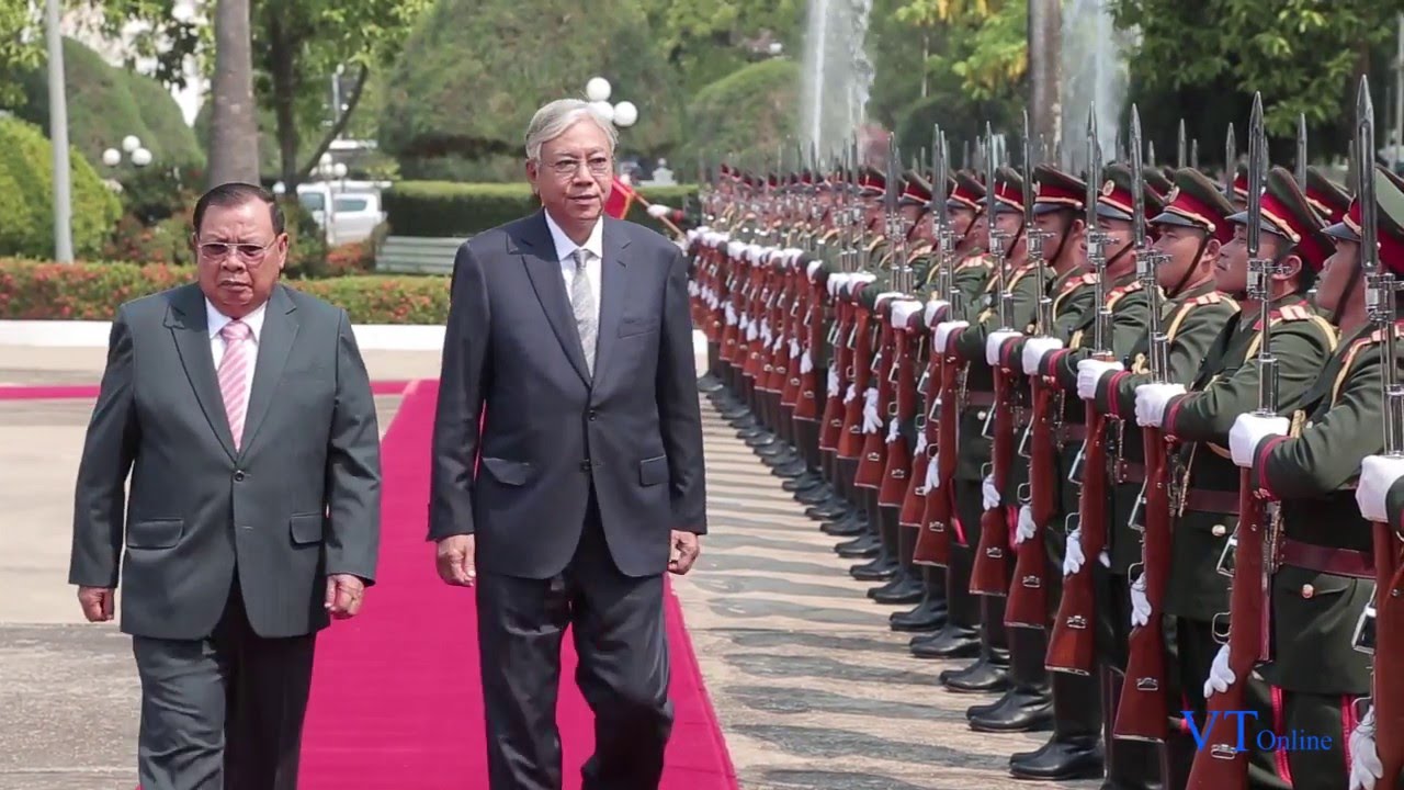 President Bounnhang Vorachit this morning welcomed Myanmar President U Htin Kyaw