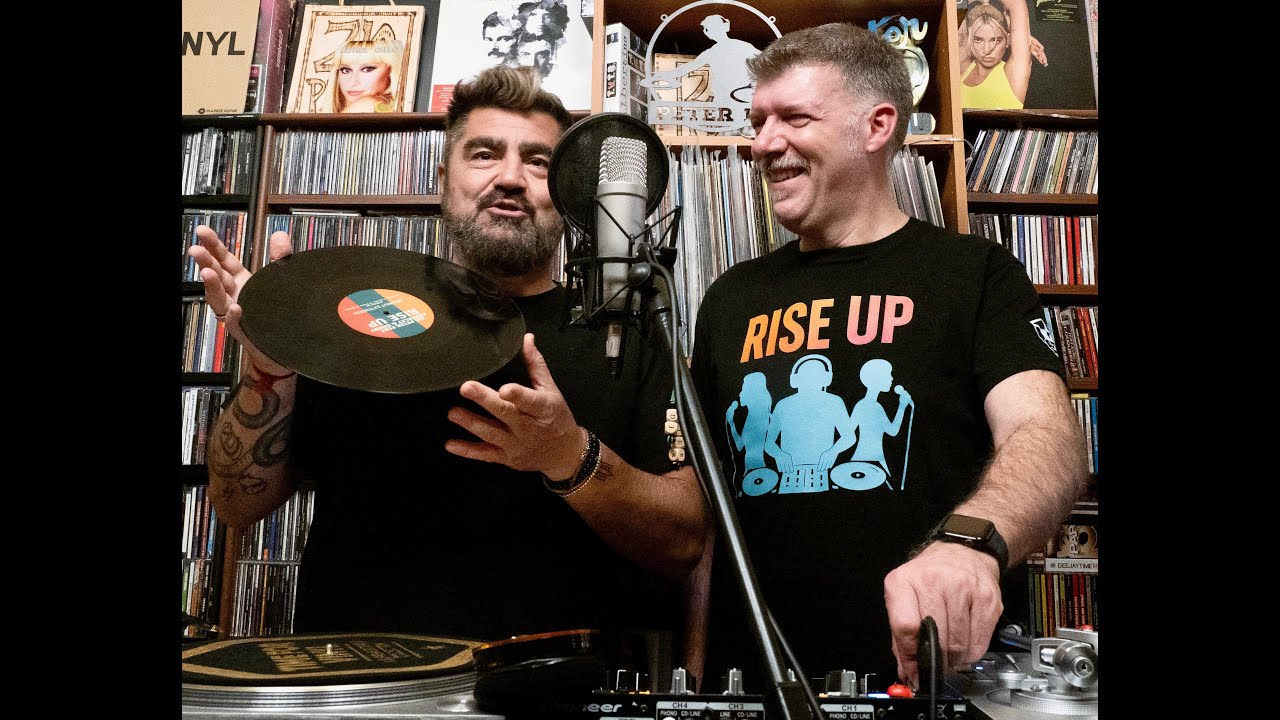 @PaoloNoise Podcast #90allora e i suoi vinili in studio con lo Zio Peter