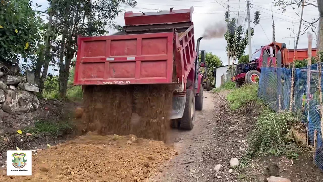 Mantenimiento Vial, veredas pedregal y Las Mercedes