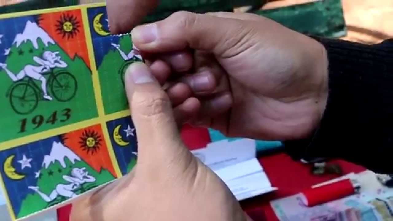 SENAD captura a microtraficantes de éxtasis y LSD en una plaza de Asunción