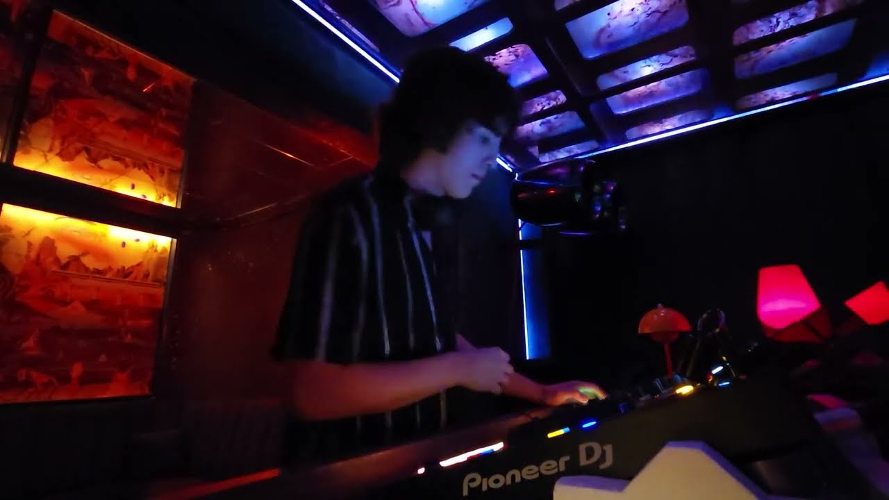 Jon Given @ ARKA 6:19 | Afro & Melodic House Mix (WhoMadeWho, Keinemusik, Abuk)