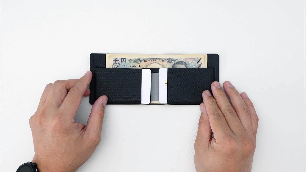 Evergoods Element Bifold Wallet - Slim minimalist design meets mixed usability