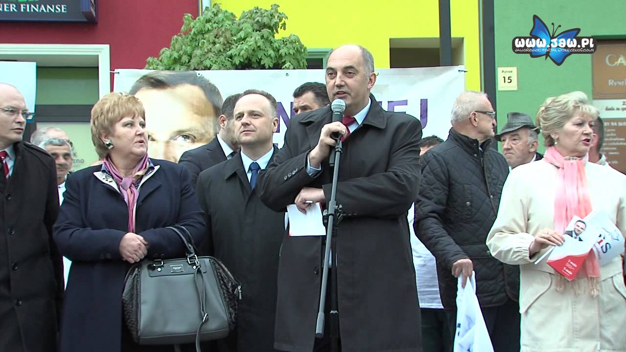 Paweł Silbert przemawia na spotkaniu z Andrzejem Dudą