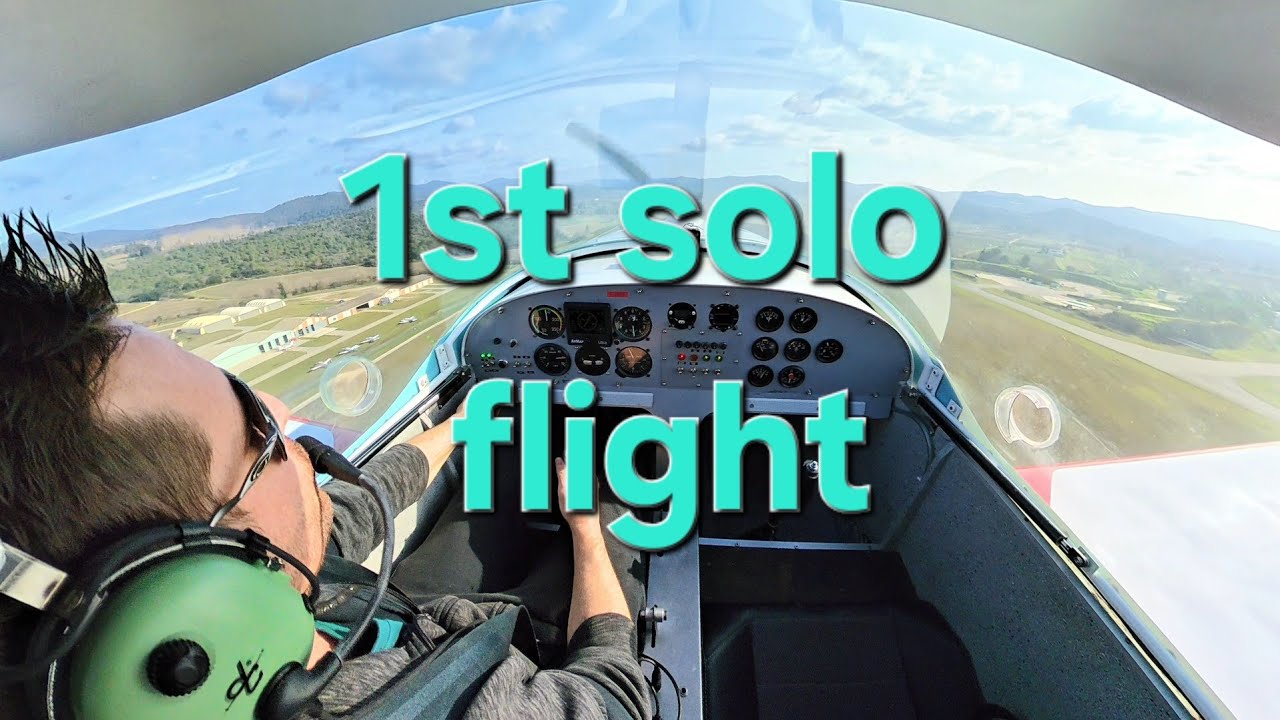 1st solo flight  /  1er solo tour de piste LFTF