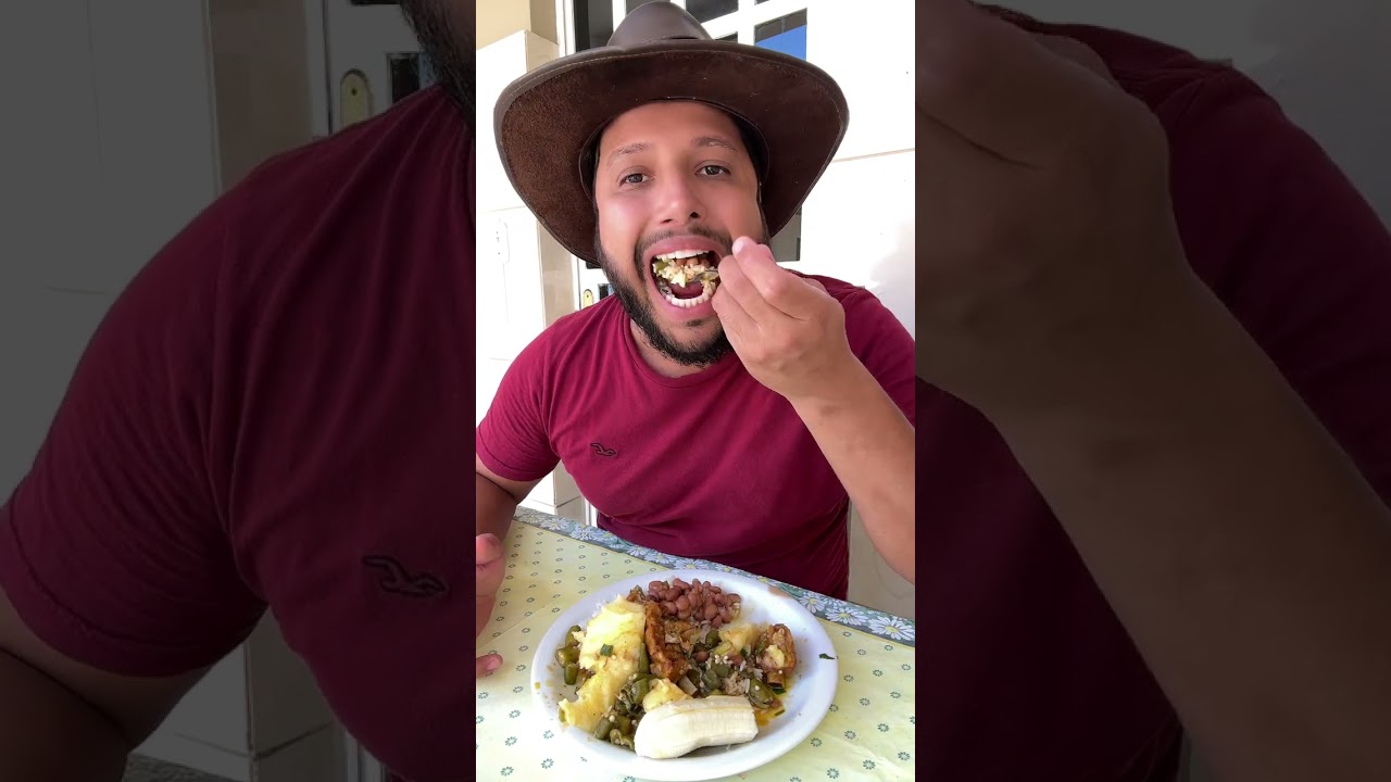 Costelinha de porco com quiabo e angu 😋