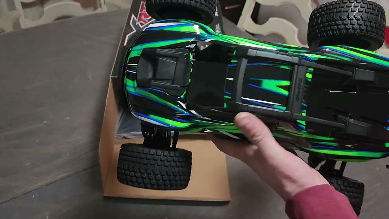 Распаковка Traxxas Mini XRT