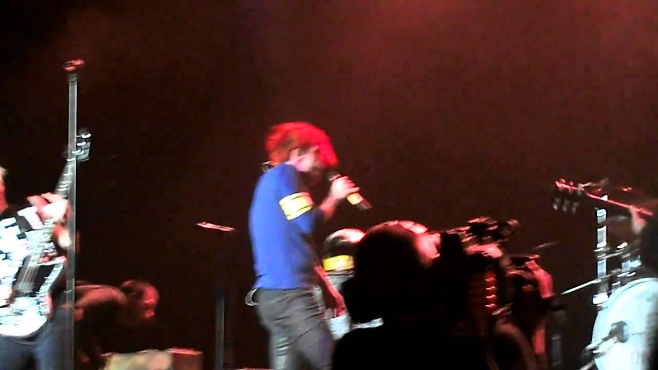 Vampire Money & Our Lady Of Sorrows - My Chemical Romance. (Birmingham 13/02/2011)