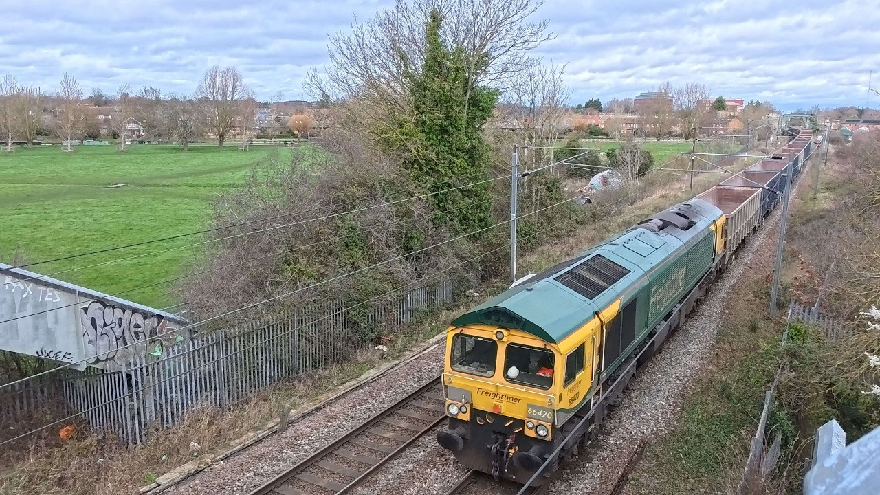 Freightliner 66420 - 6M55 Chesterton Junction Fhh to Wembley Receptions 1-7 on 27.02.2026