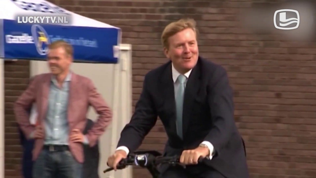 Willy en Max - Haagse Wieltjes | LuckyTV (2015)