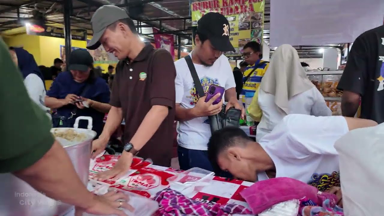 Ngabuburit di Bazar Ramadan Bendungan Hilir (Benhil) - Banyak Takjil Yang Menarik