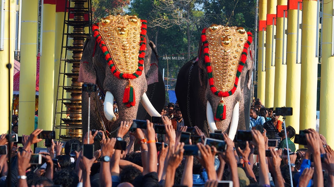 Cherai Pooram - Puthupally Kesavan Vs Cherpulassery Ananthapadmanabhan