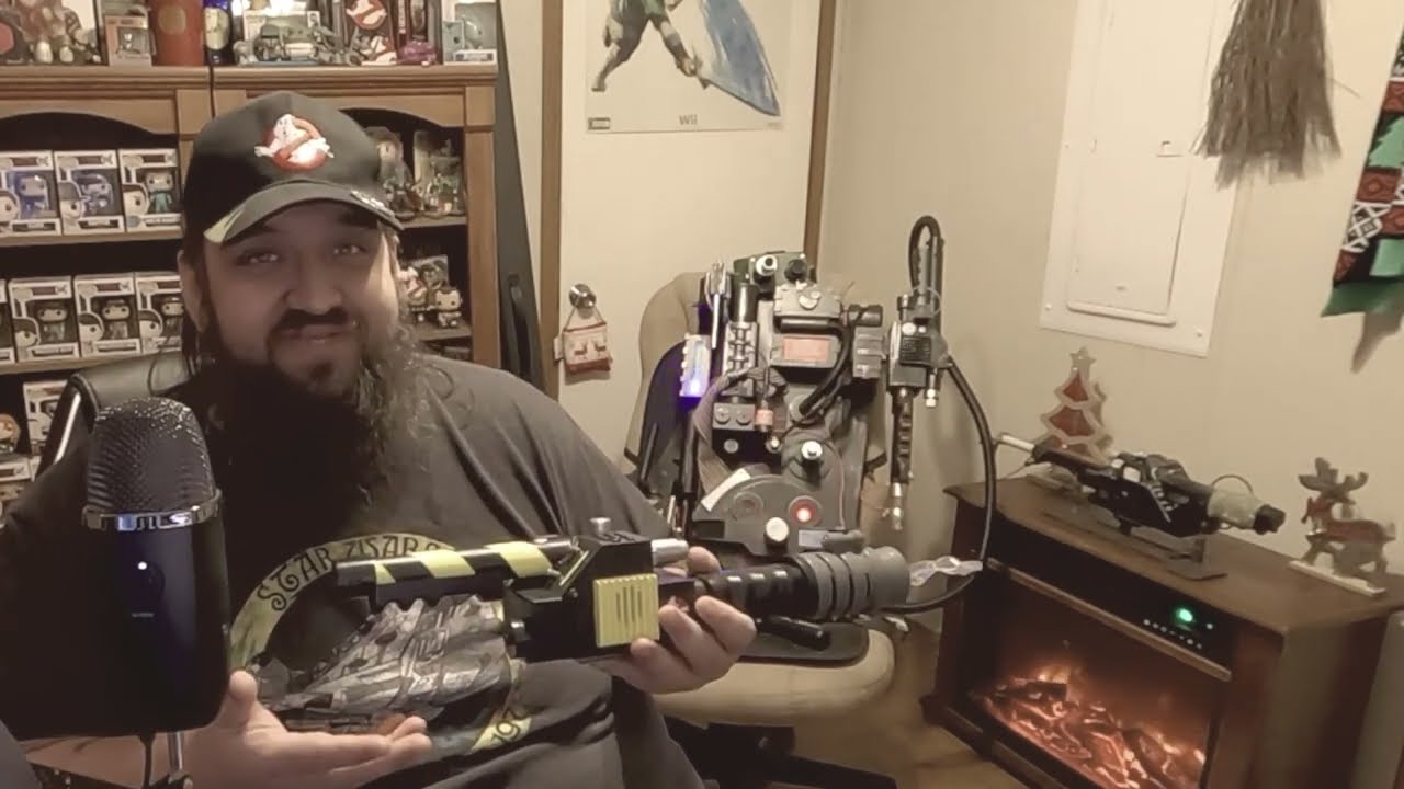 Ghostbusters: Frozen Empire - Proton Blaster toy review!
