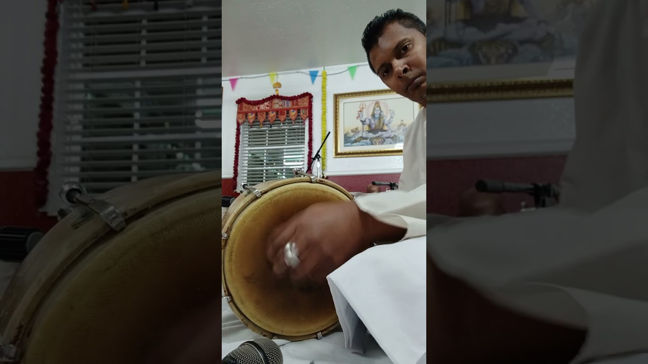 6.7k51. Hanuman Chalisa-Shiv Shakti Dham- Organ-Deo Bhola/lron-Krishna Harripersad/ Drum-Dale Bhola.