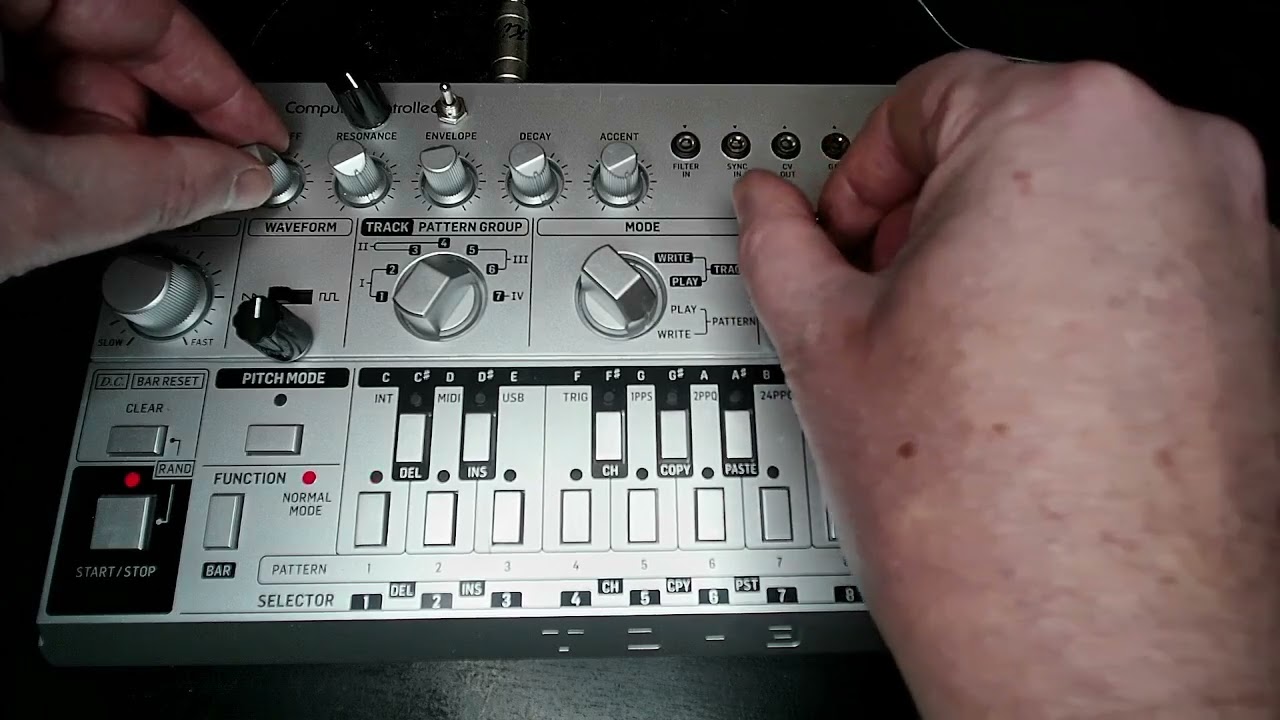 Td-3 modded more acid +bit crusher 1/2