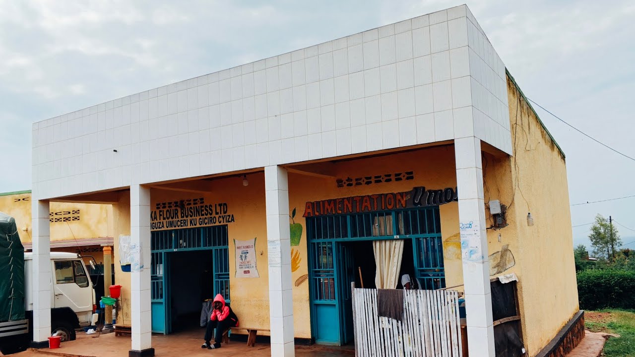 KOKOSE IYINZU Y'UBUCURUZI SIMARI NDEBERA MUMUJYI WA KIBUNGO STADIUM NGOMA 25M !!