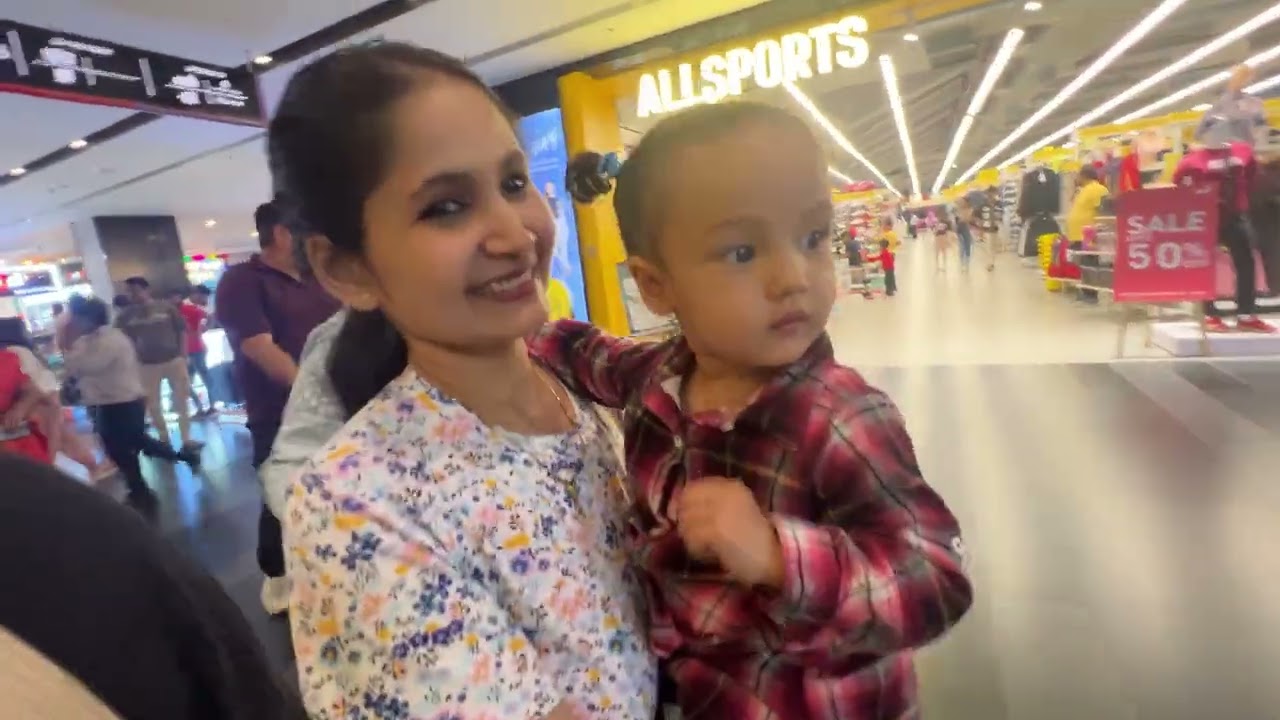 Mall gaye घर का समान lene 🛍️पहाड़ी फल तिमुल dikha🫐🤩#dailyvlog #pithoragarhdistrict #banglorelife 