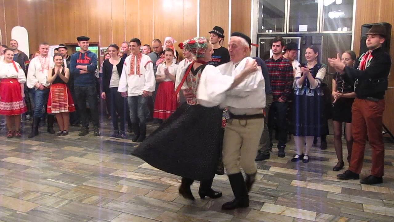 3.tanečný dom na Šumiaci 1 - Knížkovci