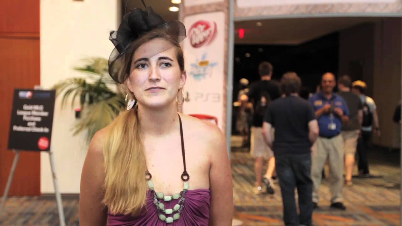 MLG Raleigh: Ladies Love Starcraft 2