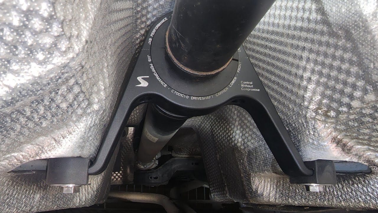 Audi A6 3.0T JXB High Performance Drive Shaft Carrrier Install