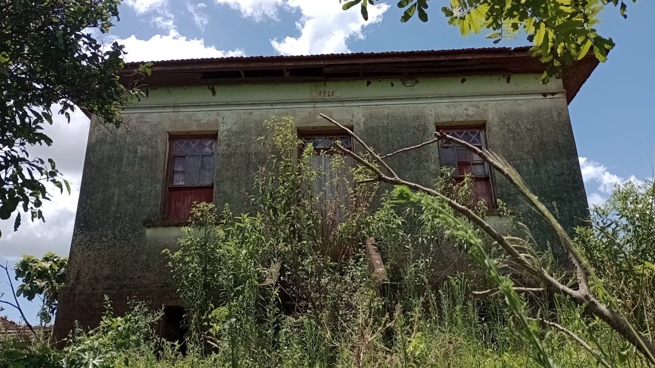 SINISTRO CASARÃO E GALPÕES ABANDONADOS NO SITIO DO INTERIOR ! 