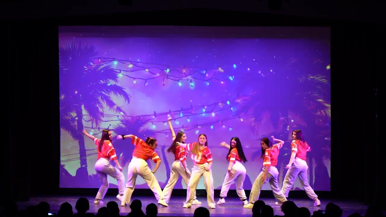 11 REGGAETON TEEN ELISA