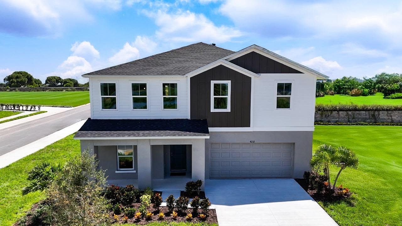 This NEW Davenport Home Comes with a 4.5% INTEREST RATE & ALL Appliances!