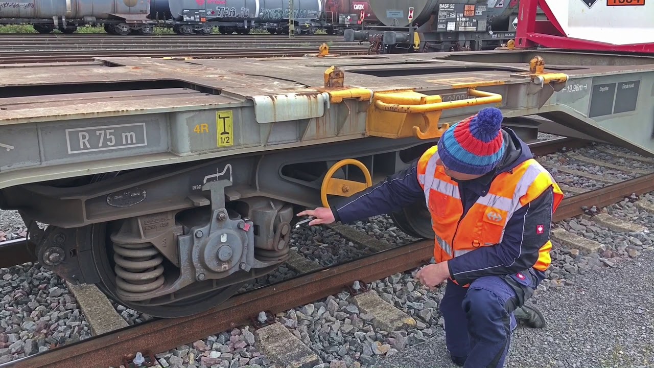 Einar erkl&auml;rt Eisenbahn - Wagenpr&uuml;fer am Y25 Drehgestellt 9093