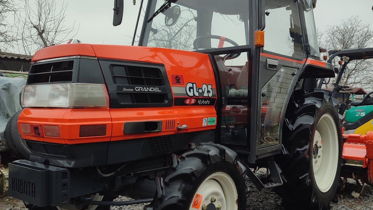 Kubota GL25. З кабіною.