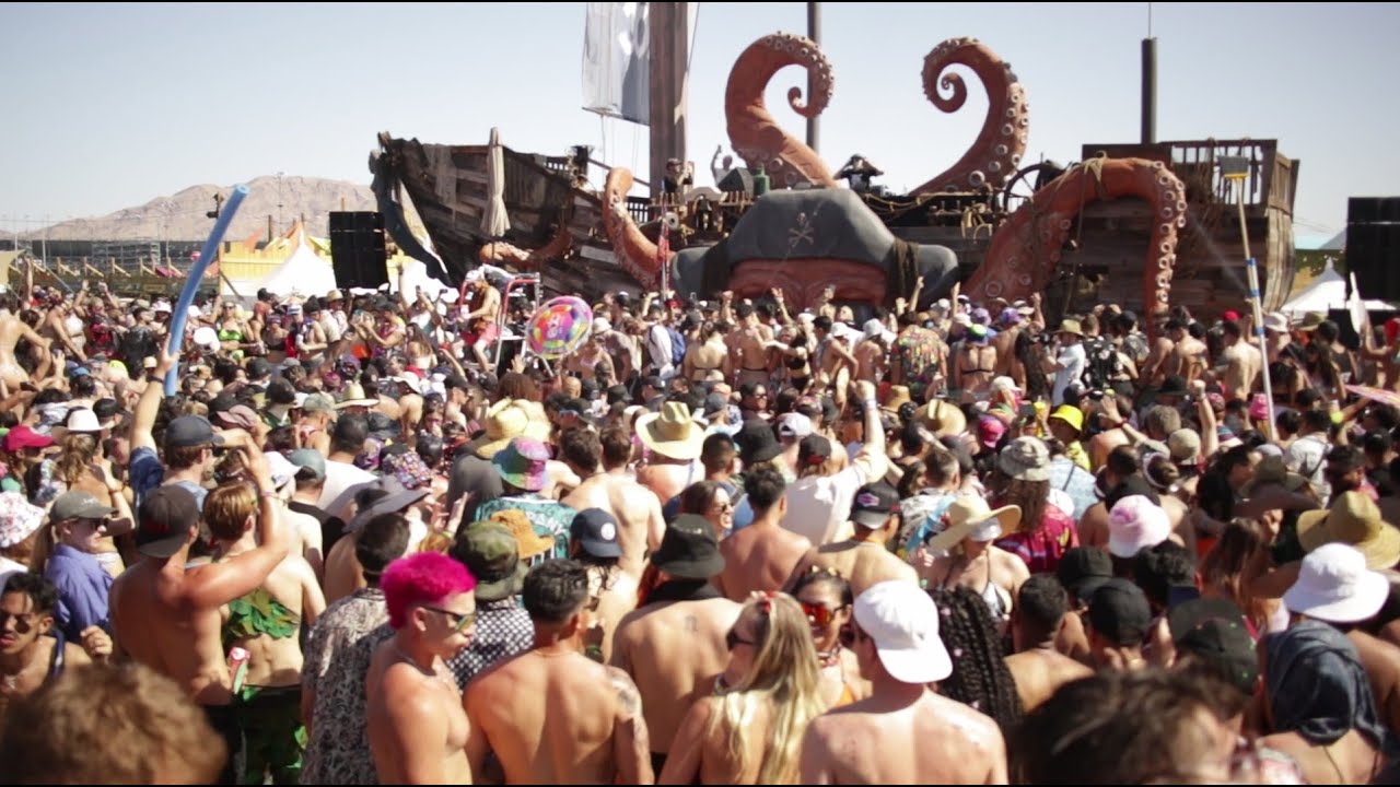 FUNTCASE LIVE CAMP EDC POOL PARTY 2022 [4K]