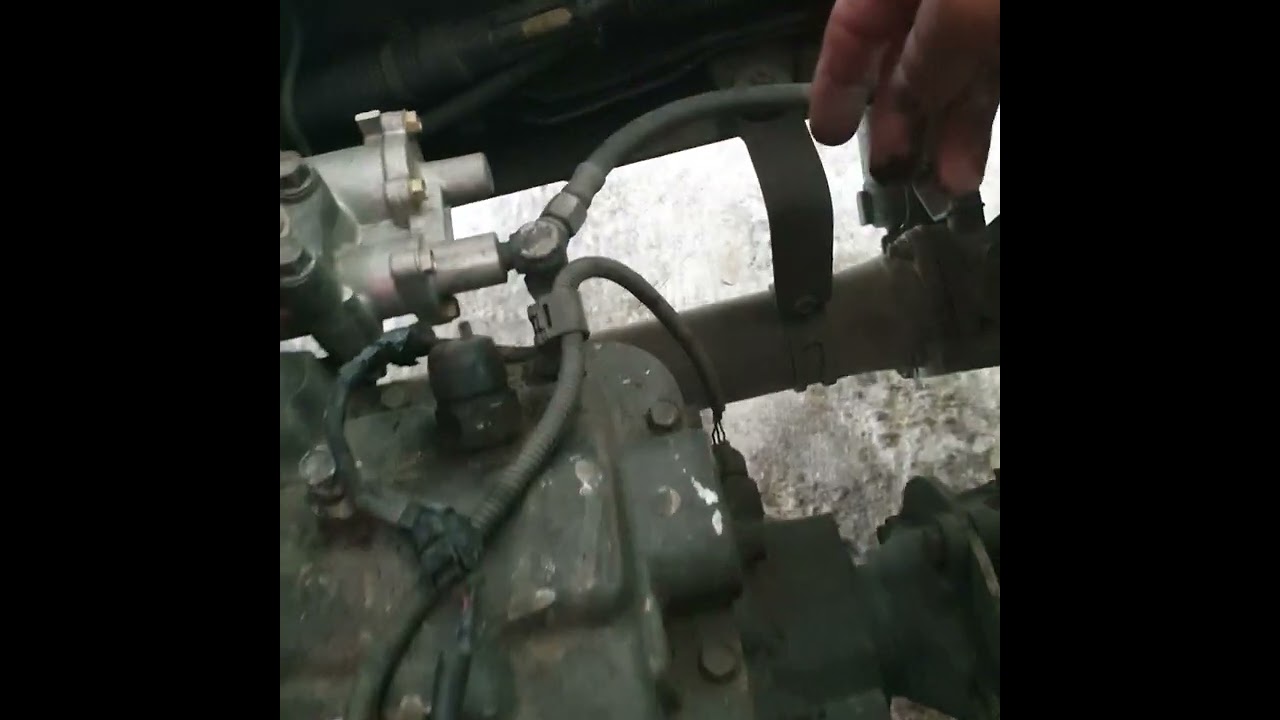 HINO Truck reverse light/switch is not working.