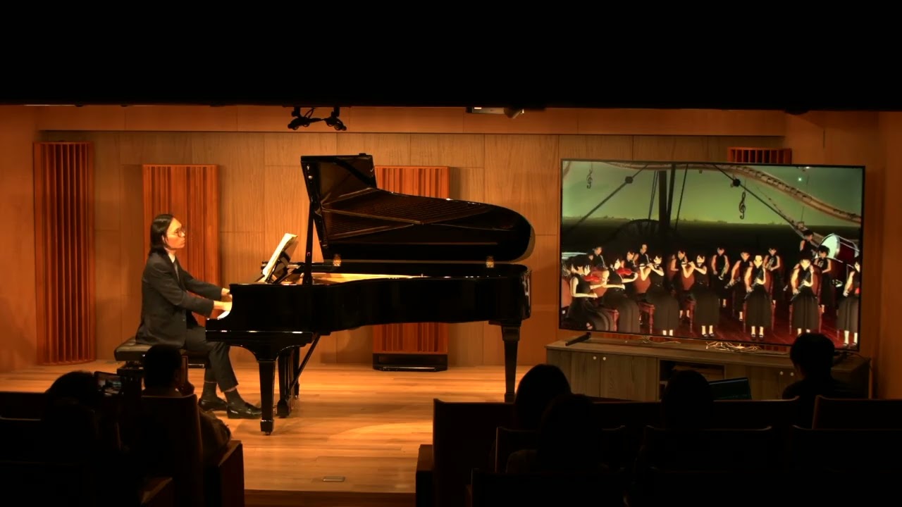 The world's first live performance by a pianist and an AI virtual orchestra