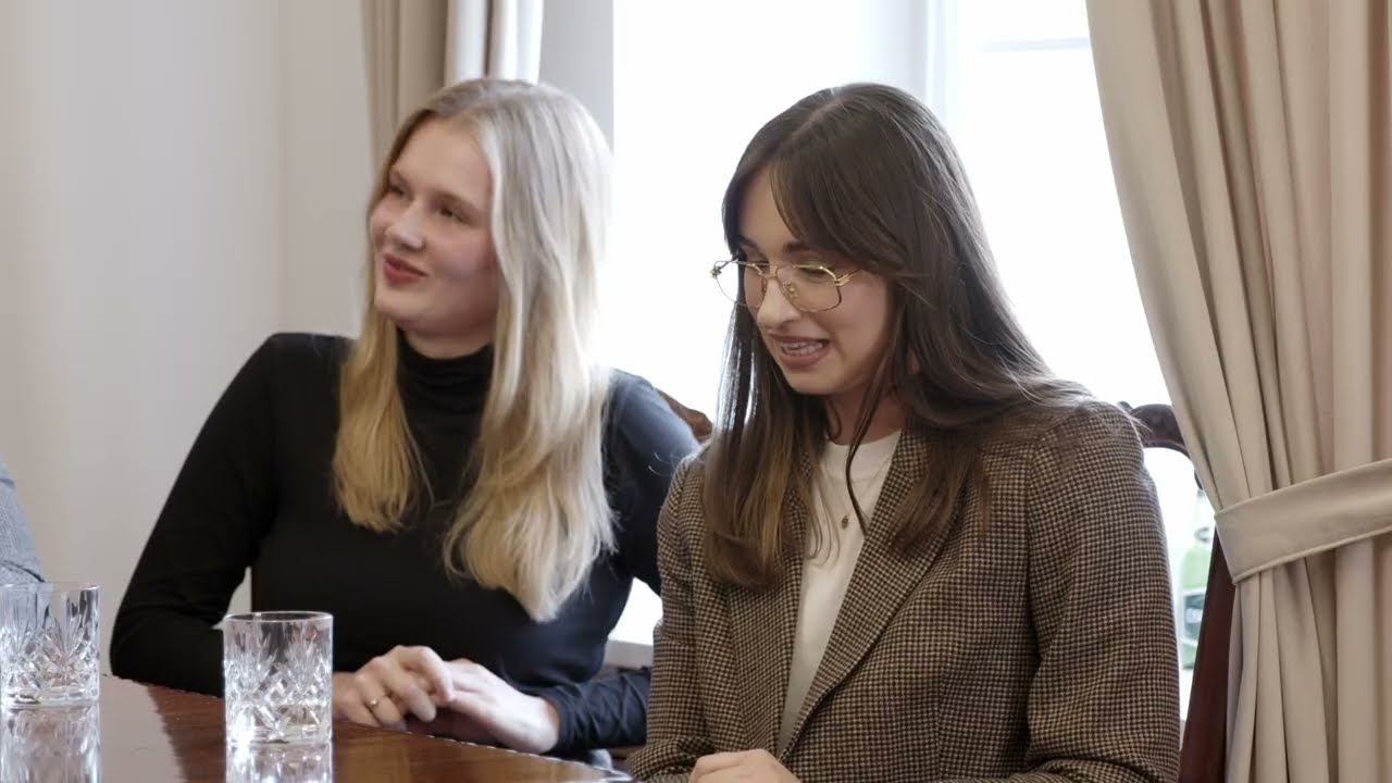 Debata &bdquo;Studia prawnicze oczami student&oacute;w i absolwent&oacute;w WPiA UW&rdquo;