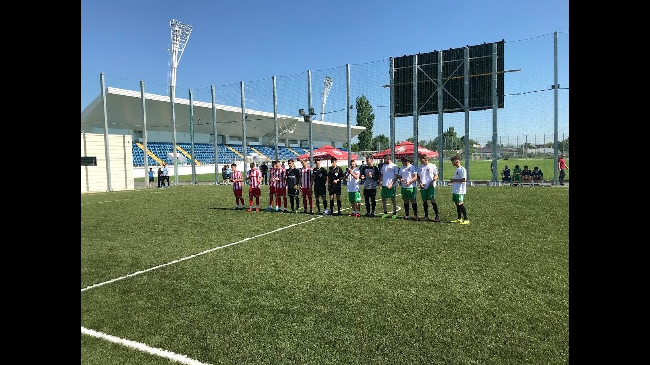 Elevii Liceului Timotei Cipariu din Dumbrăveni sunt vicecampioni naționali la fotbal | novatv.ro