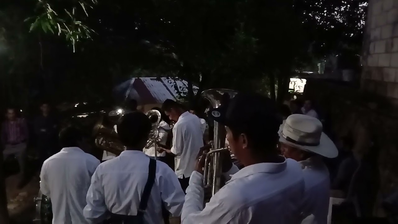 La Diferencia Banda Historia. En Taxtitla