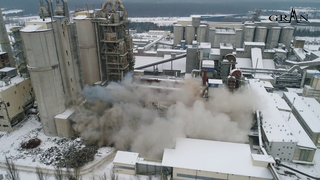 Wyburzenie w Cementowni w Małogoszczy przez firmę GRAŃ