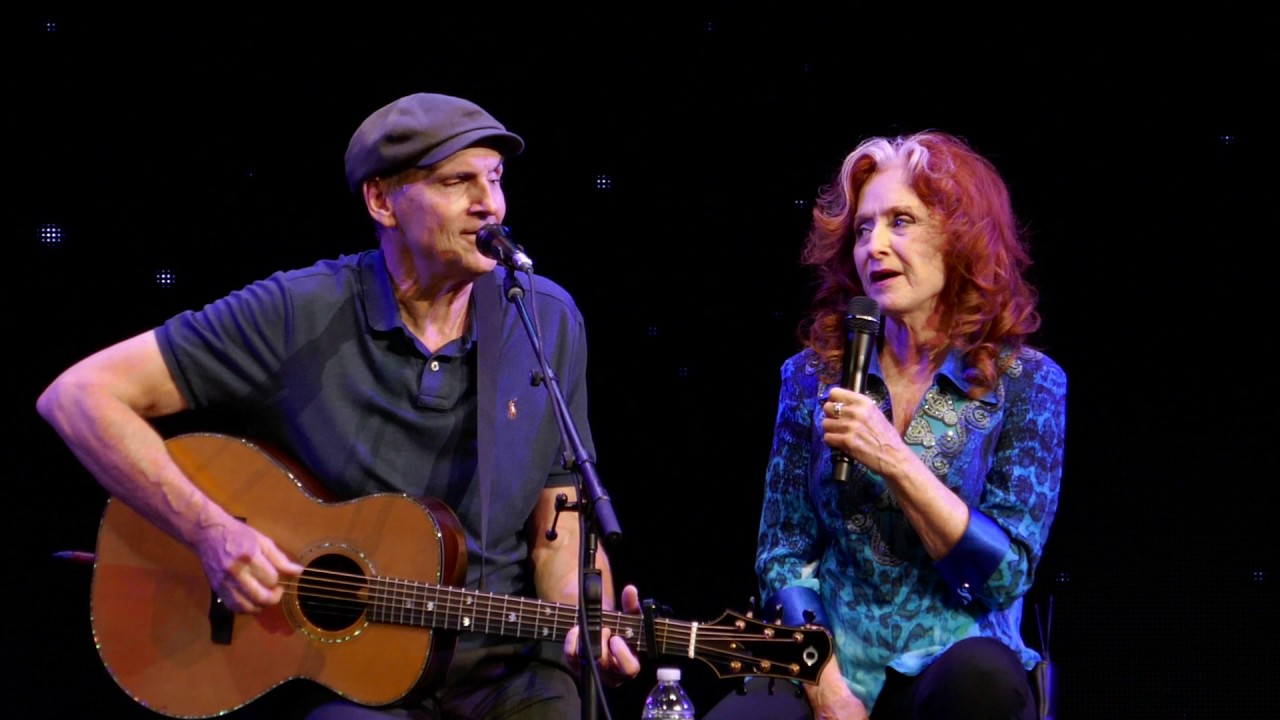 James Taylor - You Can Close Your Eyes (w/Bonnie Raitt) - Newark 07-06-2017
