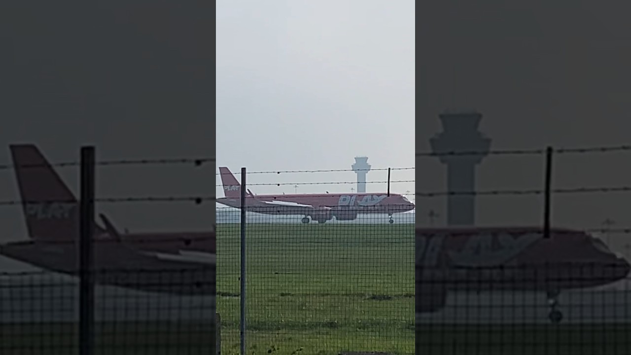 Play A321neo Arrival at London Stansted Airport STN/EGSS 9/4/23 #shorts