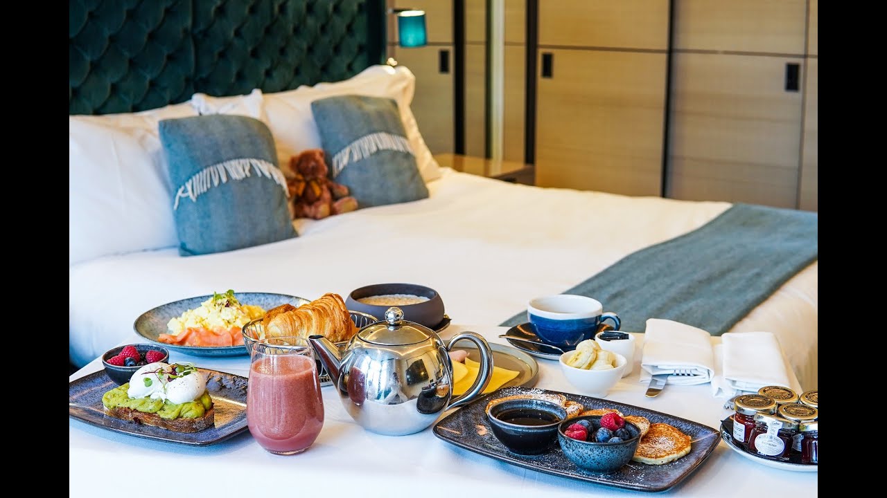 We Stayed At The 5 Stars Hotel The Athenaeum Mayfair London!!