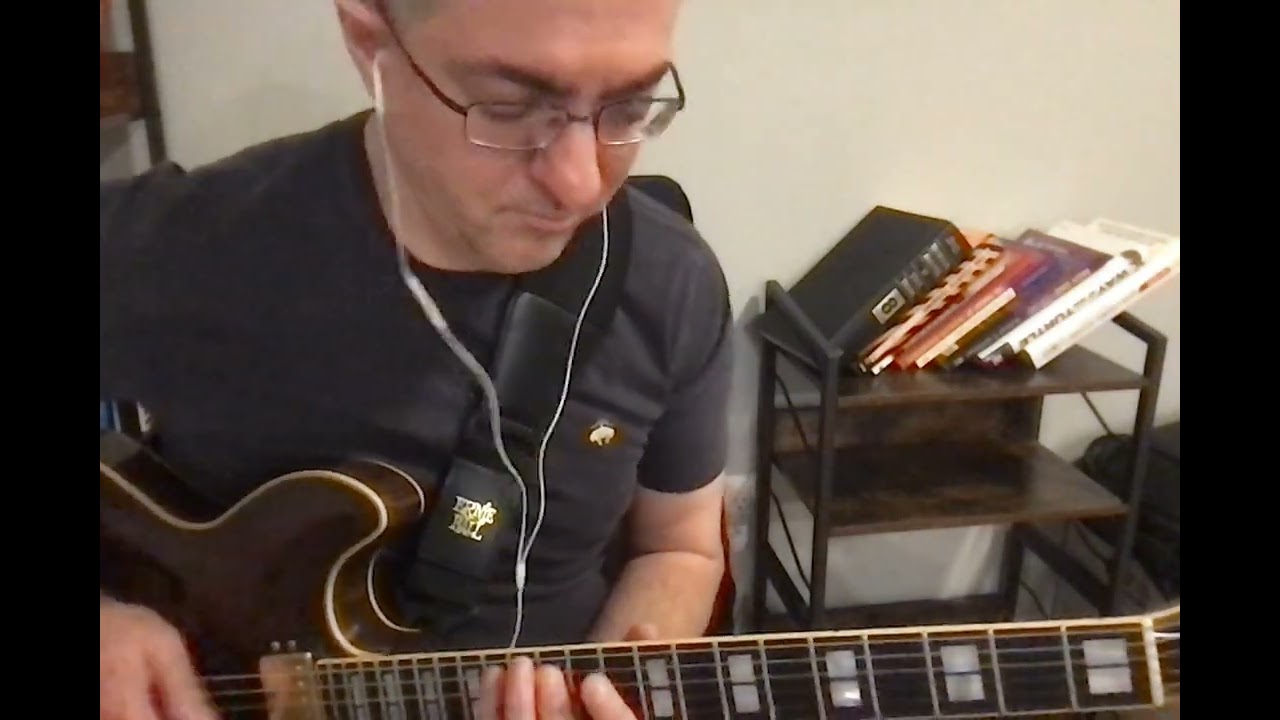 Day 1657 Noodling on a Turnaround when I should be walking bass