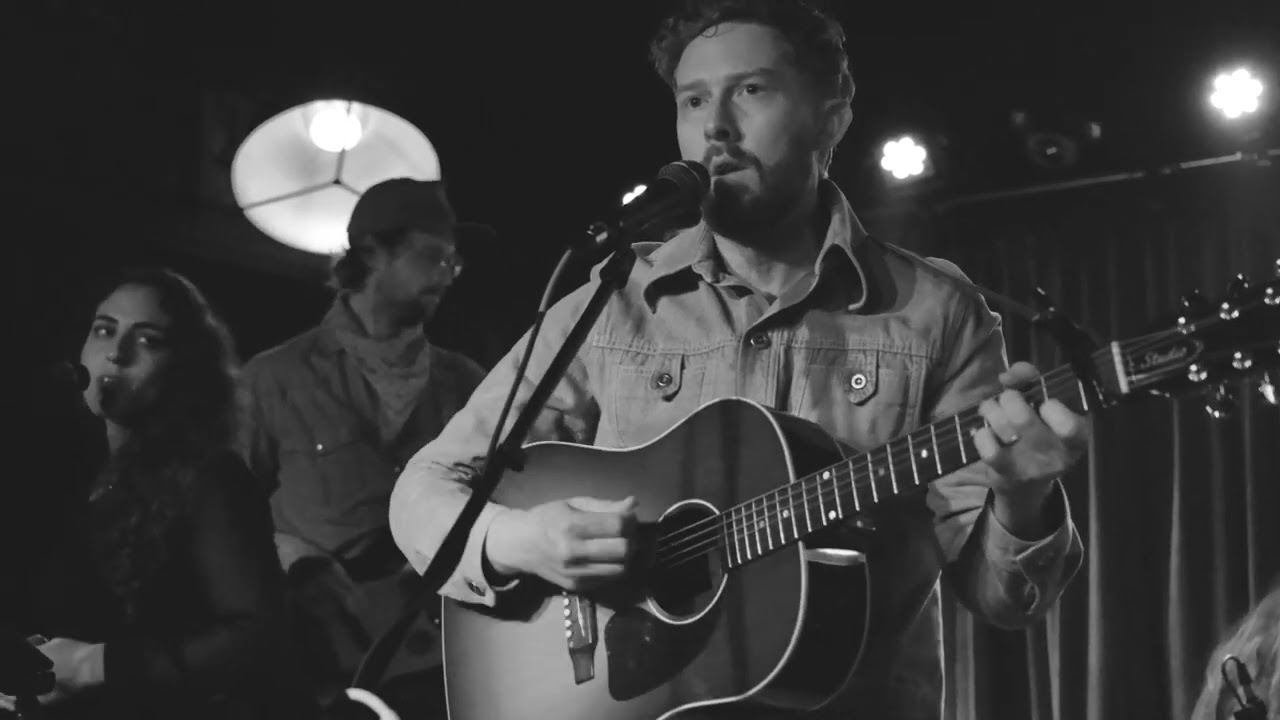Parking Lot - Kyle Glenn & The Wandering Kind