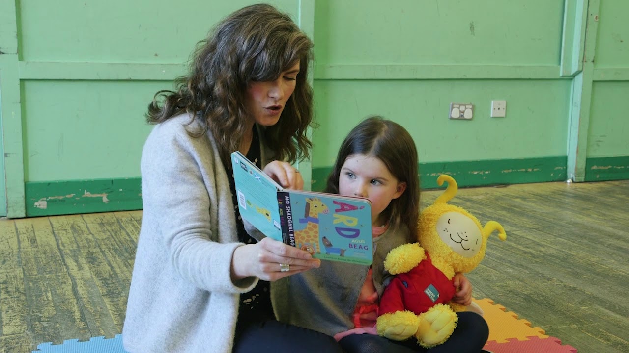 Àrd Agus Beag by Jonathan Litton and Fhiona Galloway I Bookbug Bag Books