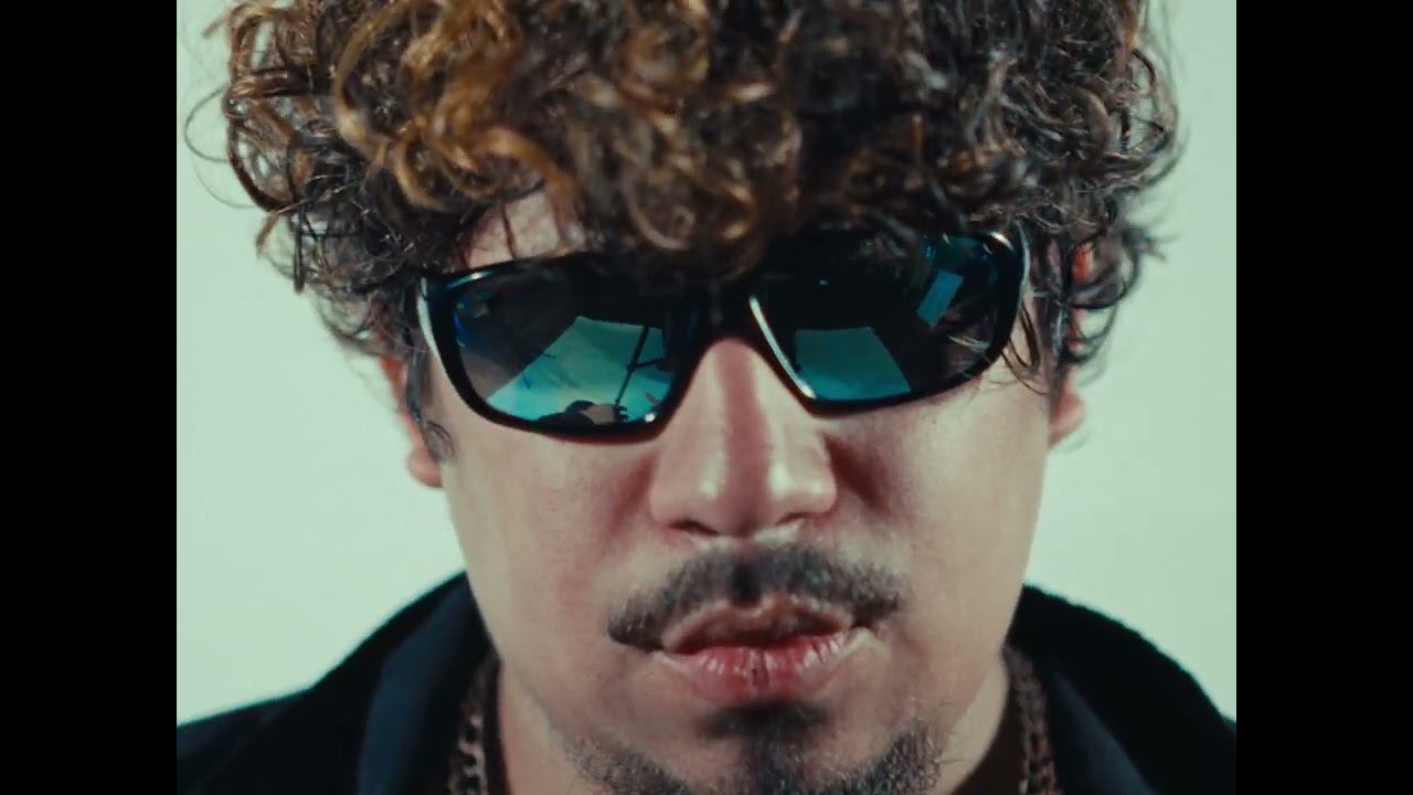 ÙNICO- BIG BACK (Visualizer)￼