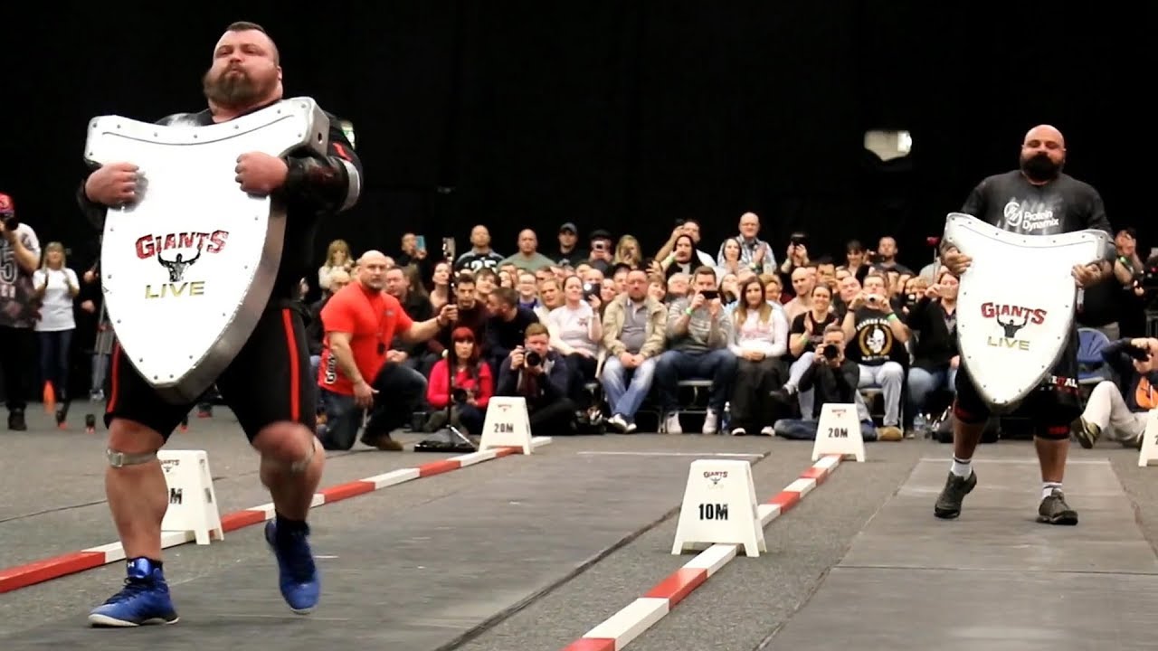 Eddie Hall vs Laurence Shahlaei 180kg Shield Carry at Britain's Strongest Man 2017