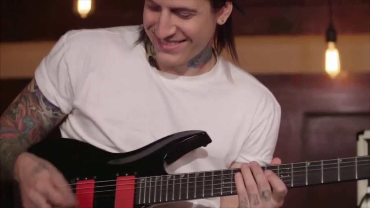 Falling In Reverse - The Drug In Me Is You Guitar Lesson By Jacky Vincent