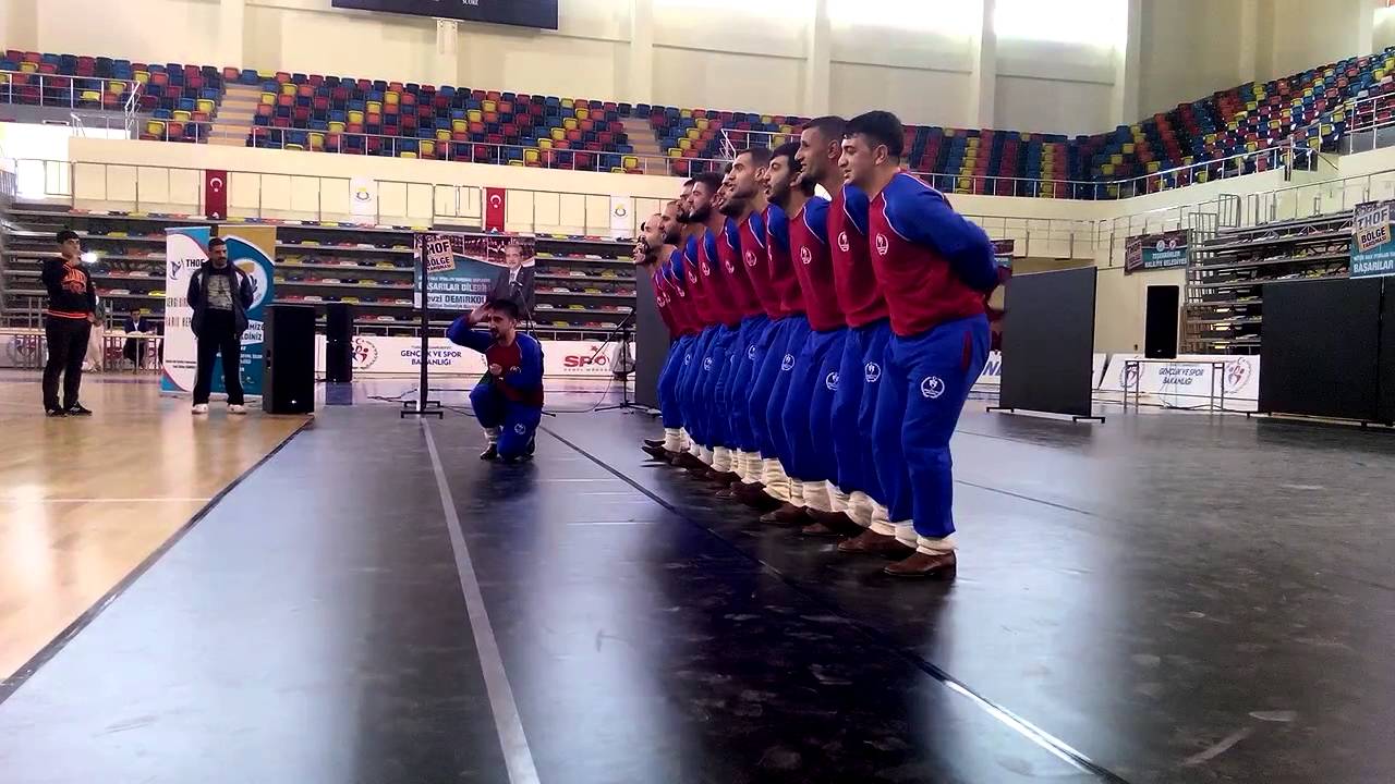 Bingöl Folklor Ekibi Urfa Gap Arena Yarışma Öncesi Prova.