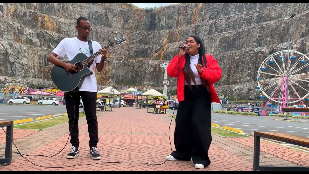 Emaús-Delaine Rosa (Morada)